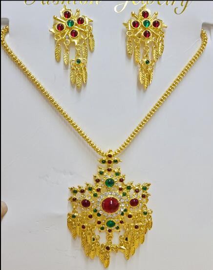 Accesorios tailandeses para mu - Pacific Jewelry & Watches Los Angeles reseña y precio