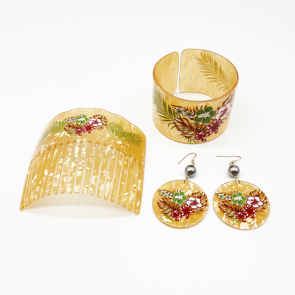Conjunto de joyería con estamp - Pacific Jewelry & Watches Los Angeles reseña y precio