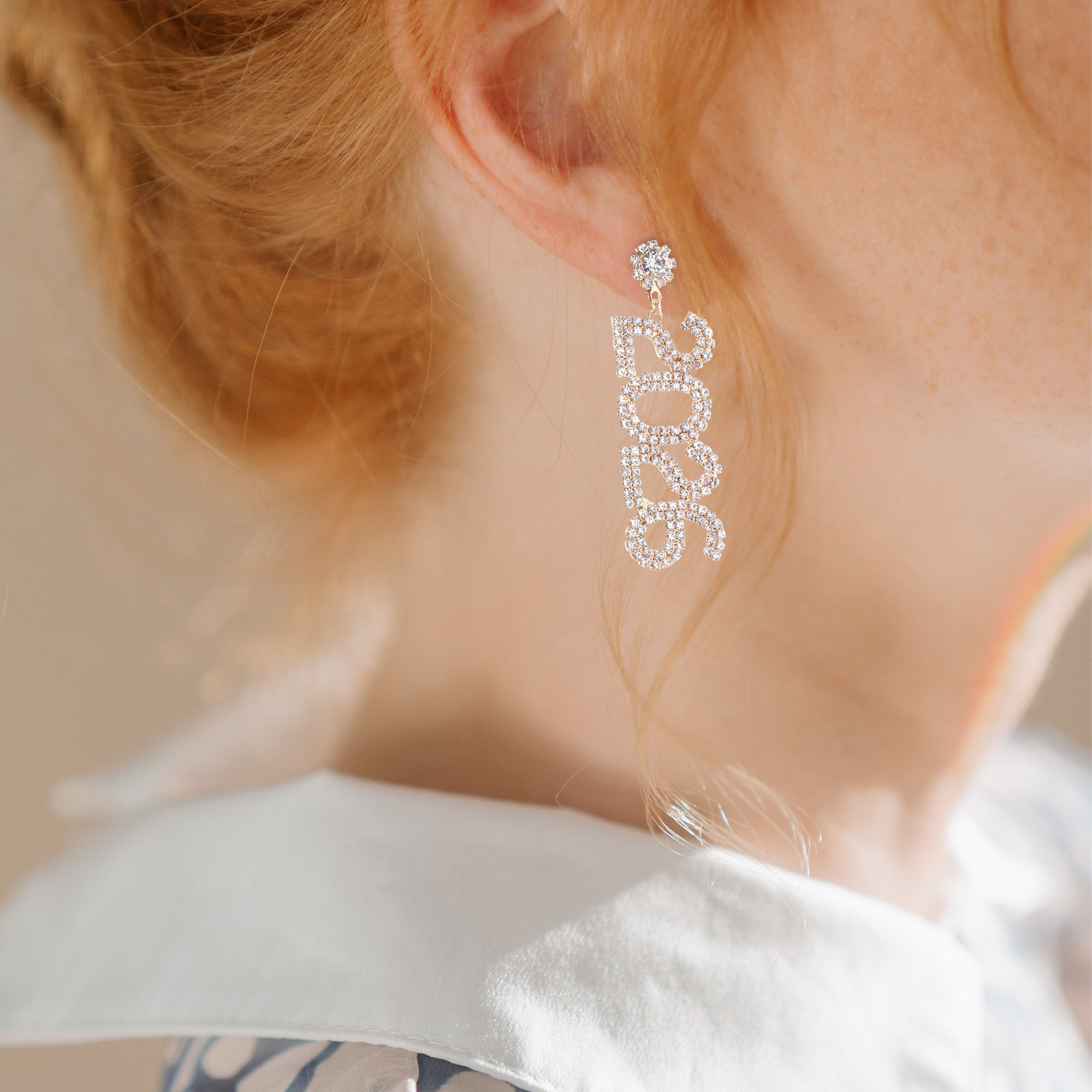 Pendientes Largos con Diamante - Eve Jewelry & Watches Distribuidor Oficial Rolex Buenos Aires reseña y precio